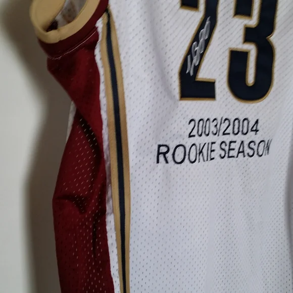 Mitchell & Ness White and Maroon Lebron James Rookie Cavaliers Jersey - Picture 10 of 16